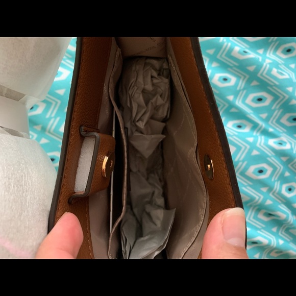 Michael Kors AUTHENTIC - Picture 5 of 6